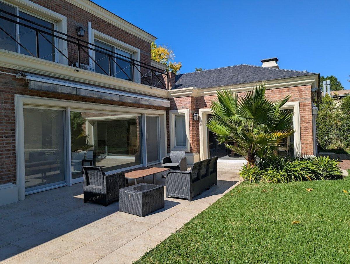 Foto de Venta casa 4 dormitorios pileta La Isla Nordelta, imagen 4