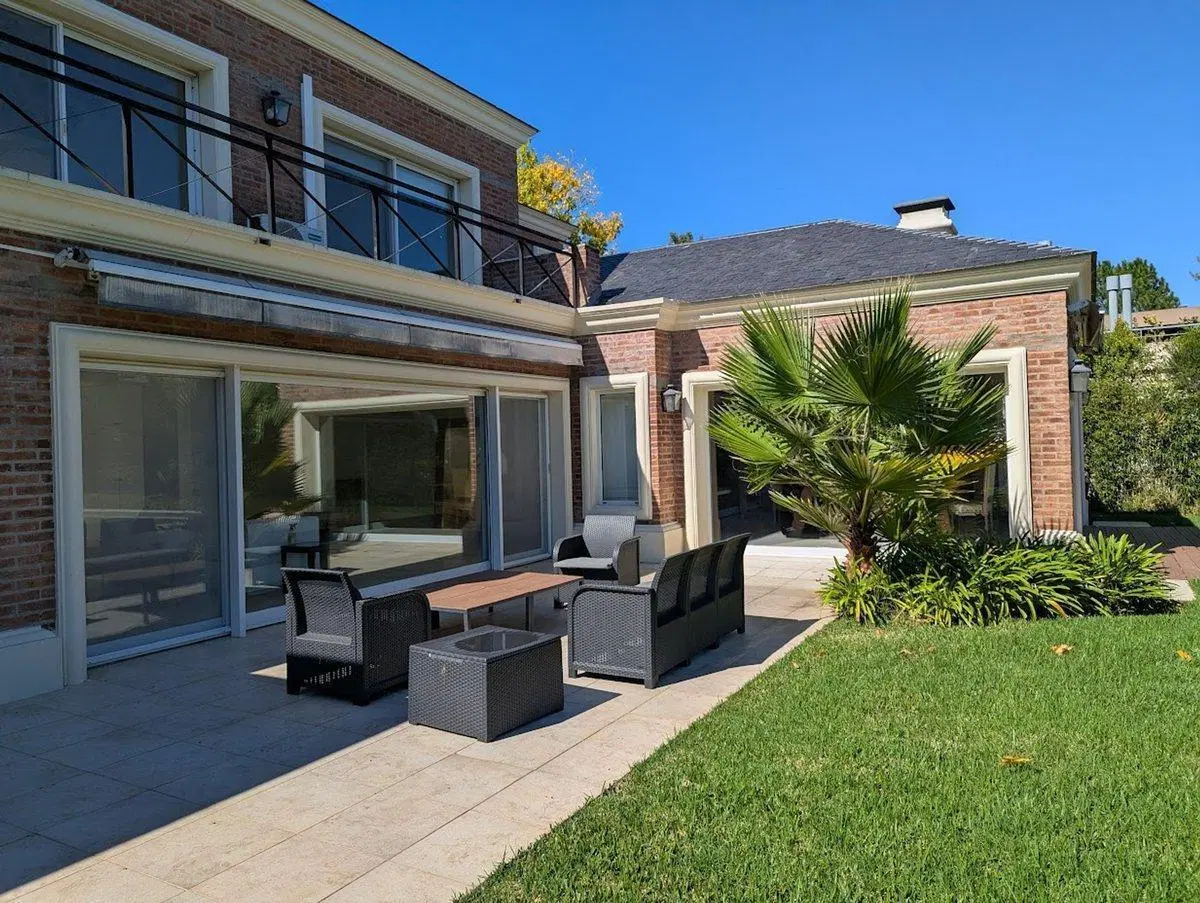 Venta casa 4 dormitorios pileta La Isla Nordelta 4