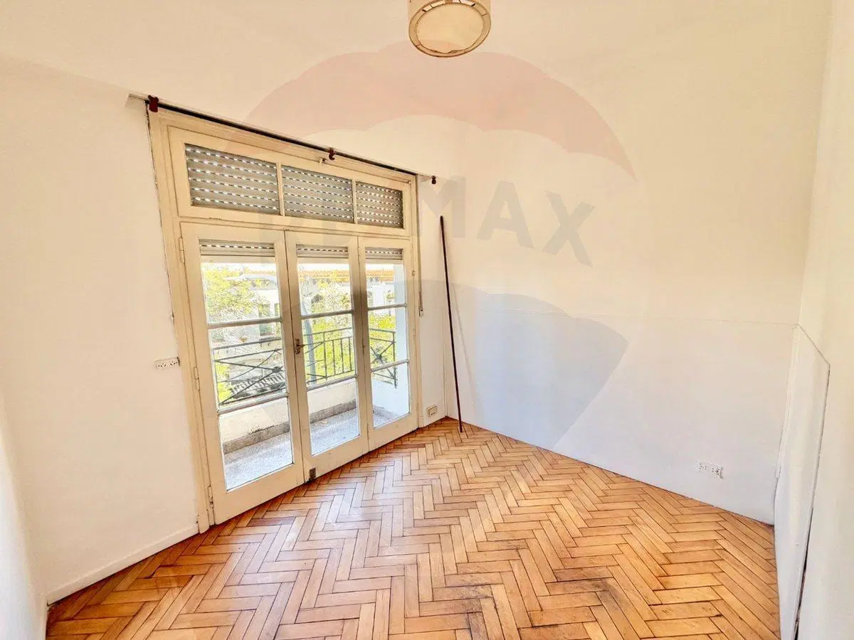 Ph 4 ambientes 2do piso x escalera toilette 5