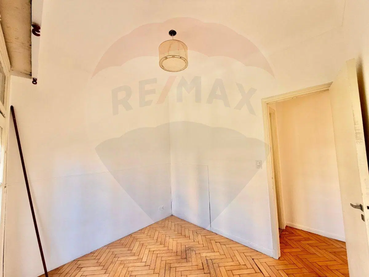 Ph 4 ambientes 2do piso x escalera toilette 2