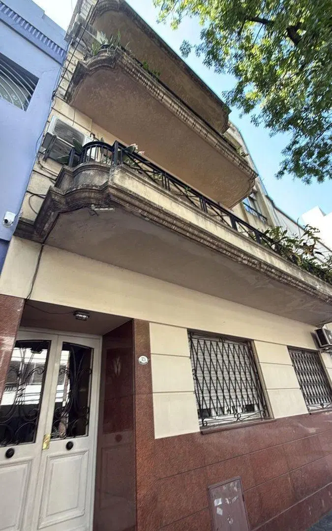 VENTA 3 AMB CON RENTA  VILLA CRESPO  CONTRAFRENTE 2