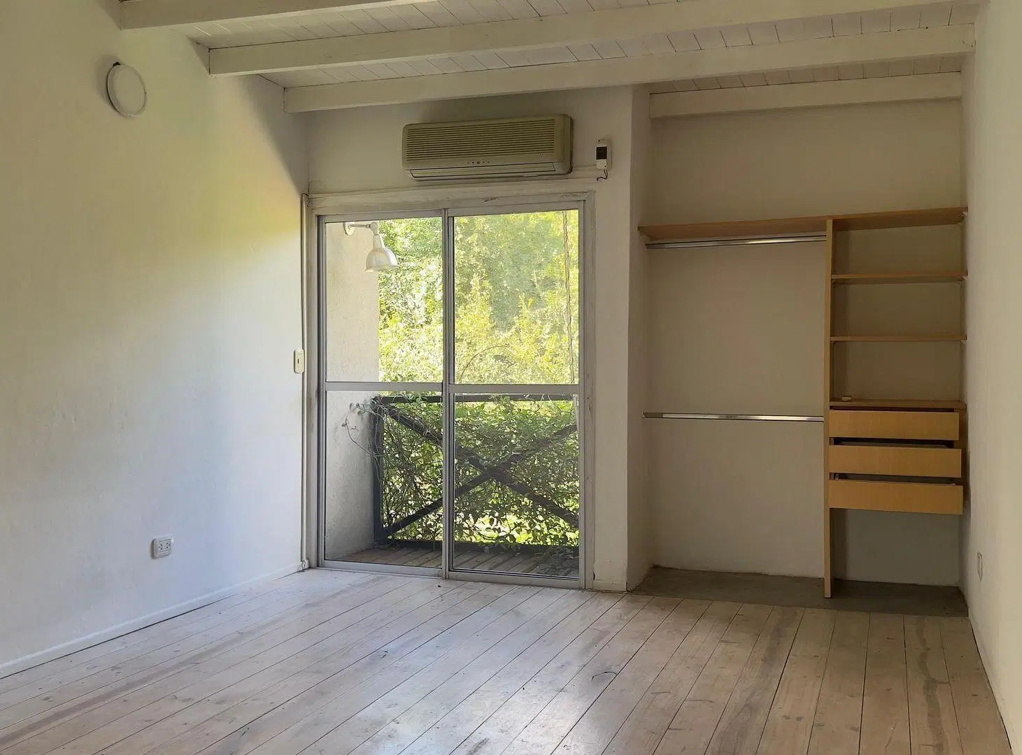 DUPLEX EN VENTA 3 AMB. BARRIO  AYRES DE MASCHWITZ 5