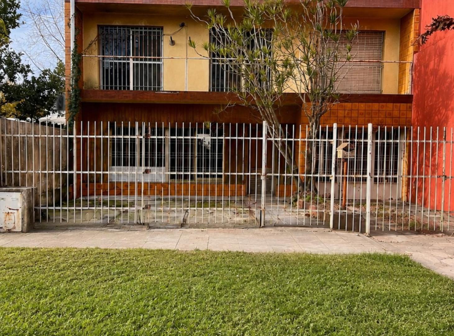 Casa a refaccionar en Martínez con gran potencial