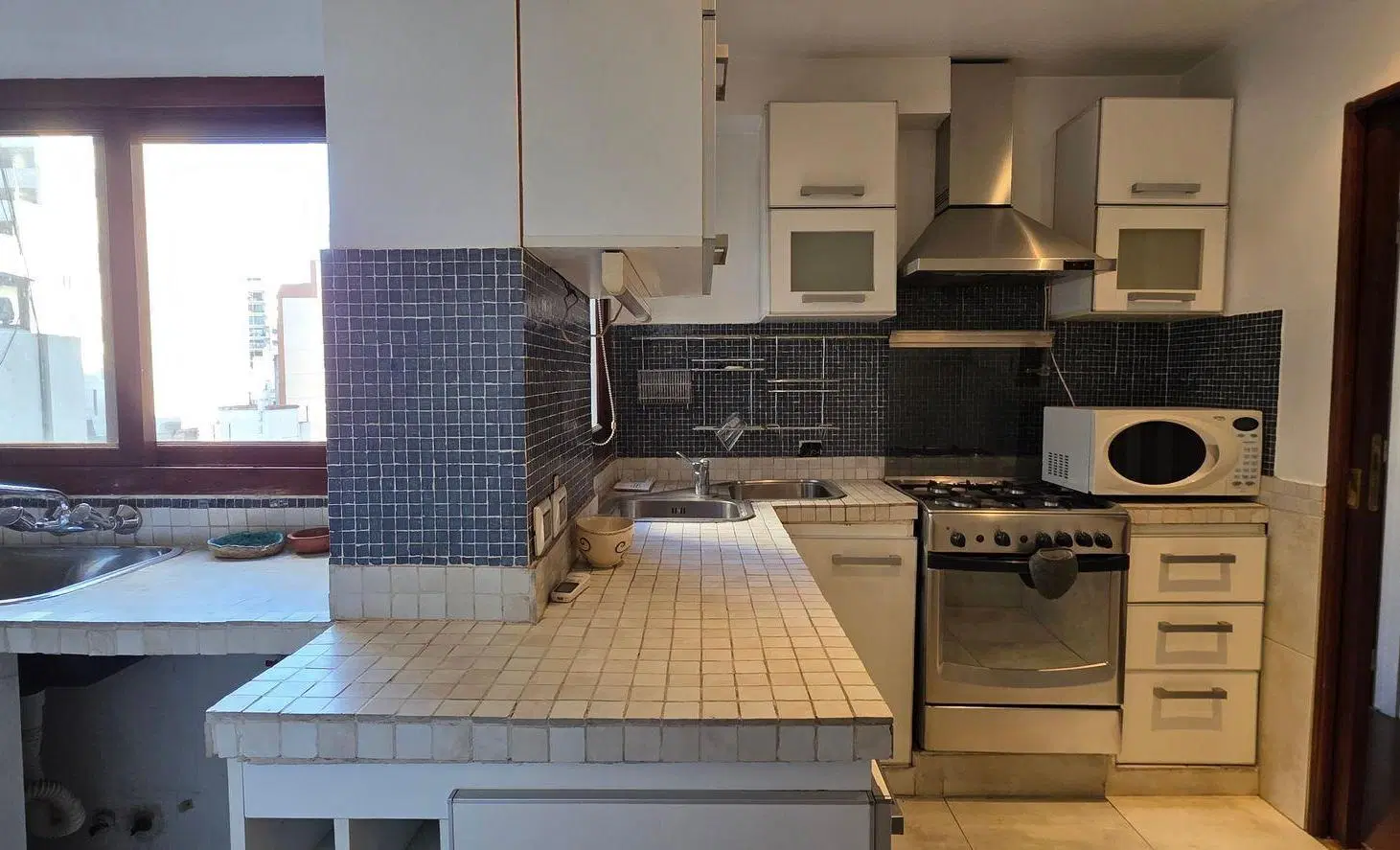 VENTA DEPARTAMENTO 3 AMBIENTES. BALCON VISTA ABIER 4