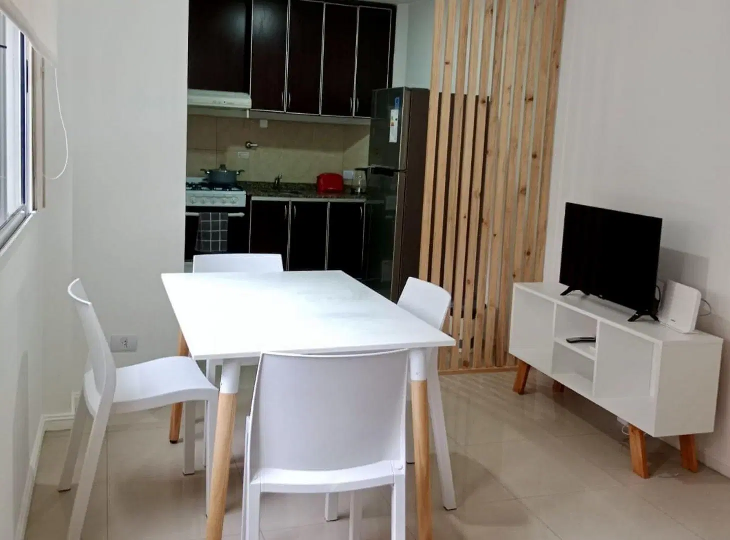 ALQUILER MONOAMBIENTE ZONA UADE LUMINOSO APTO PROF 5