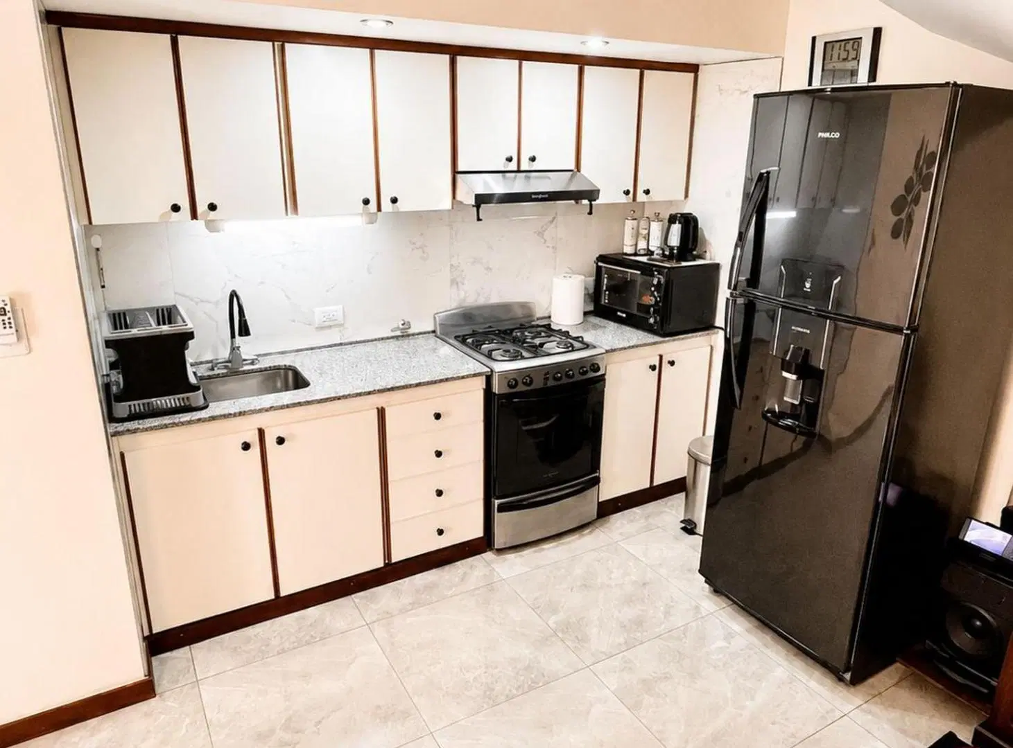 Venta Casa UF Triplex 4 Amb. Cochera Patio Lavad. 5