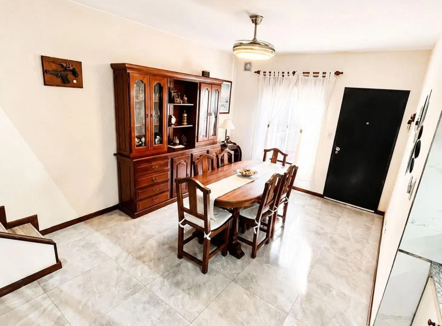 Venta Casa UF Triplex 4 Amb. Cochera Patio Lavad. 2