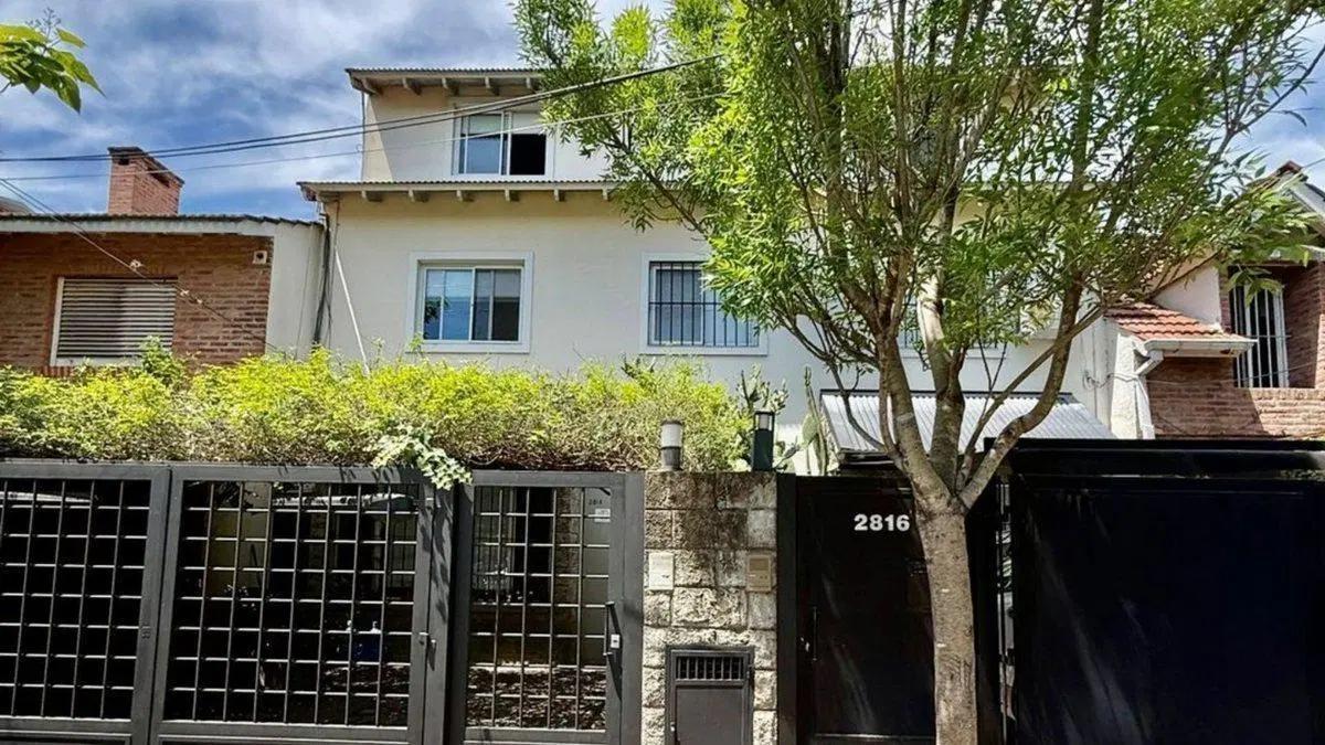 VENTA CASA TRIPLEX CON JARDIN 5 AMBIENTES  BECCAR 4