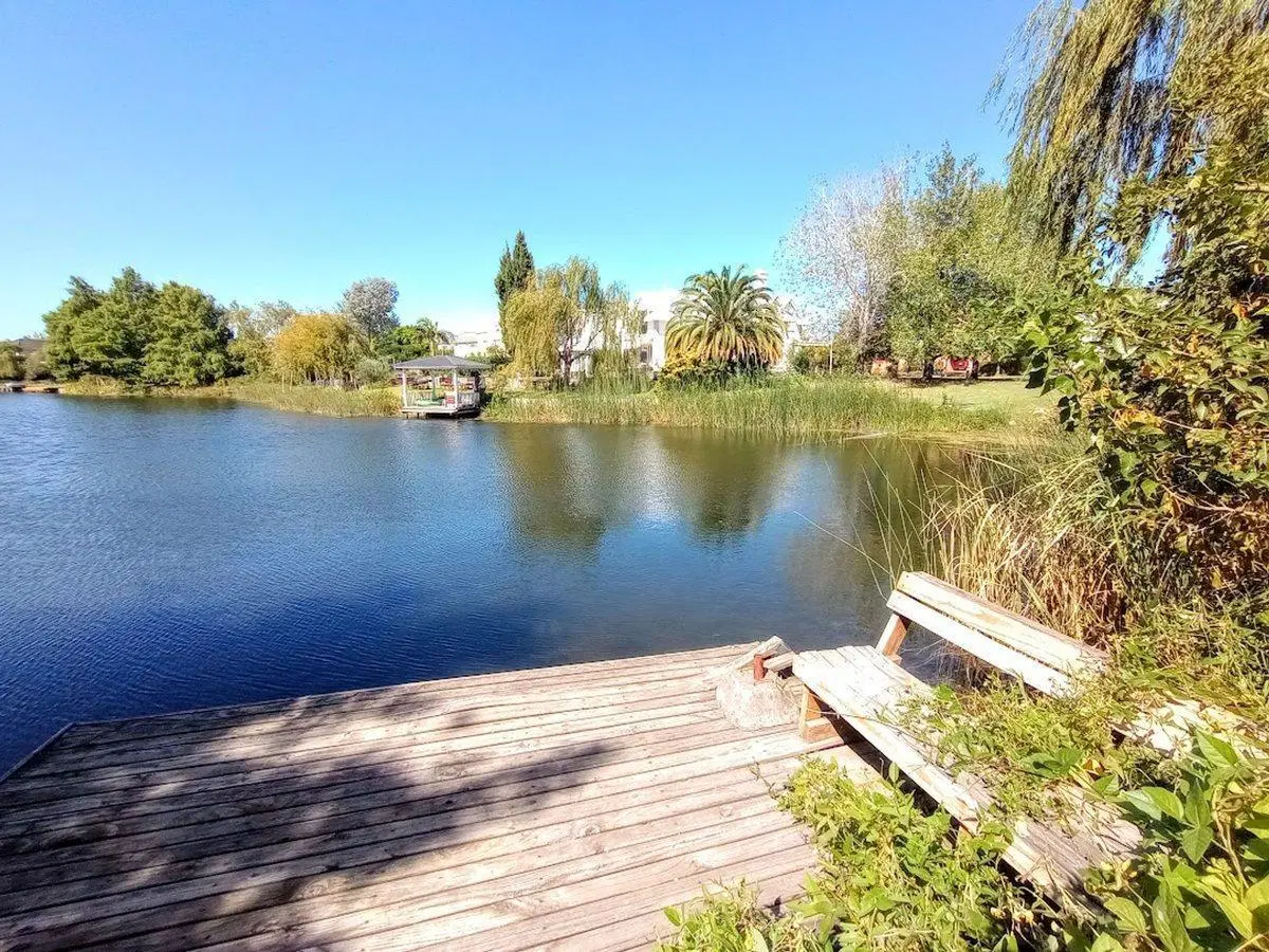 Venta casa 7 ambiente nordelta Tigre laguna pileta 2