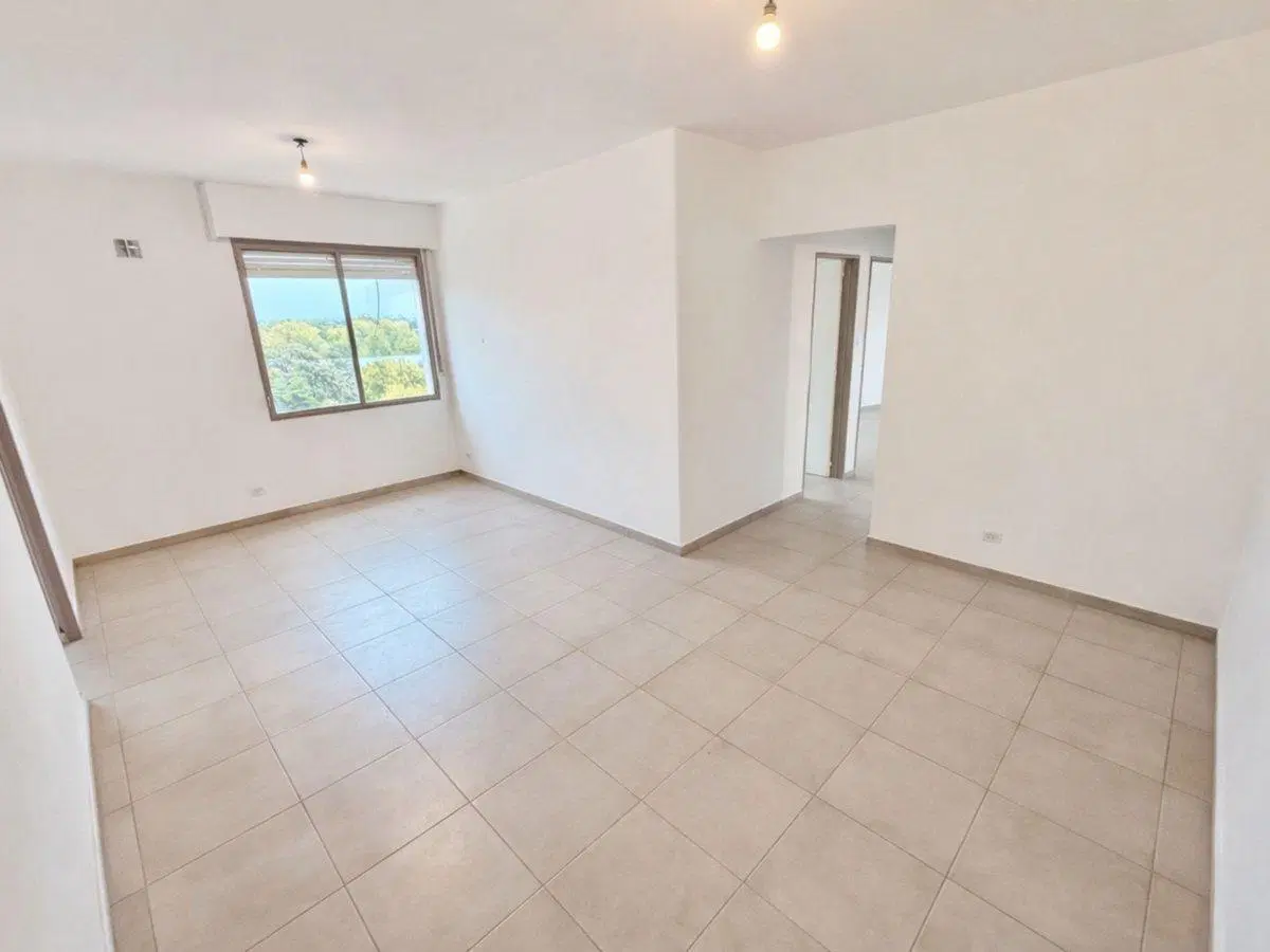 VENTA Depto 4 ambientes y guarda coche SAN ISIDRO 3