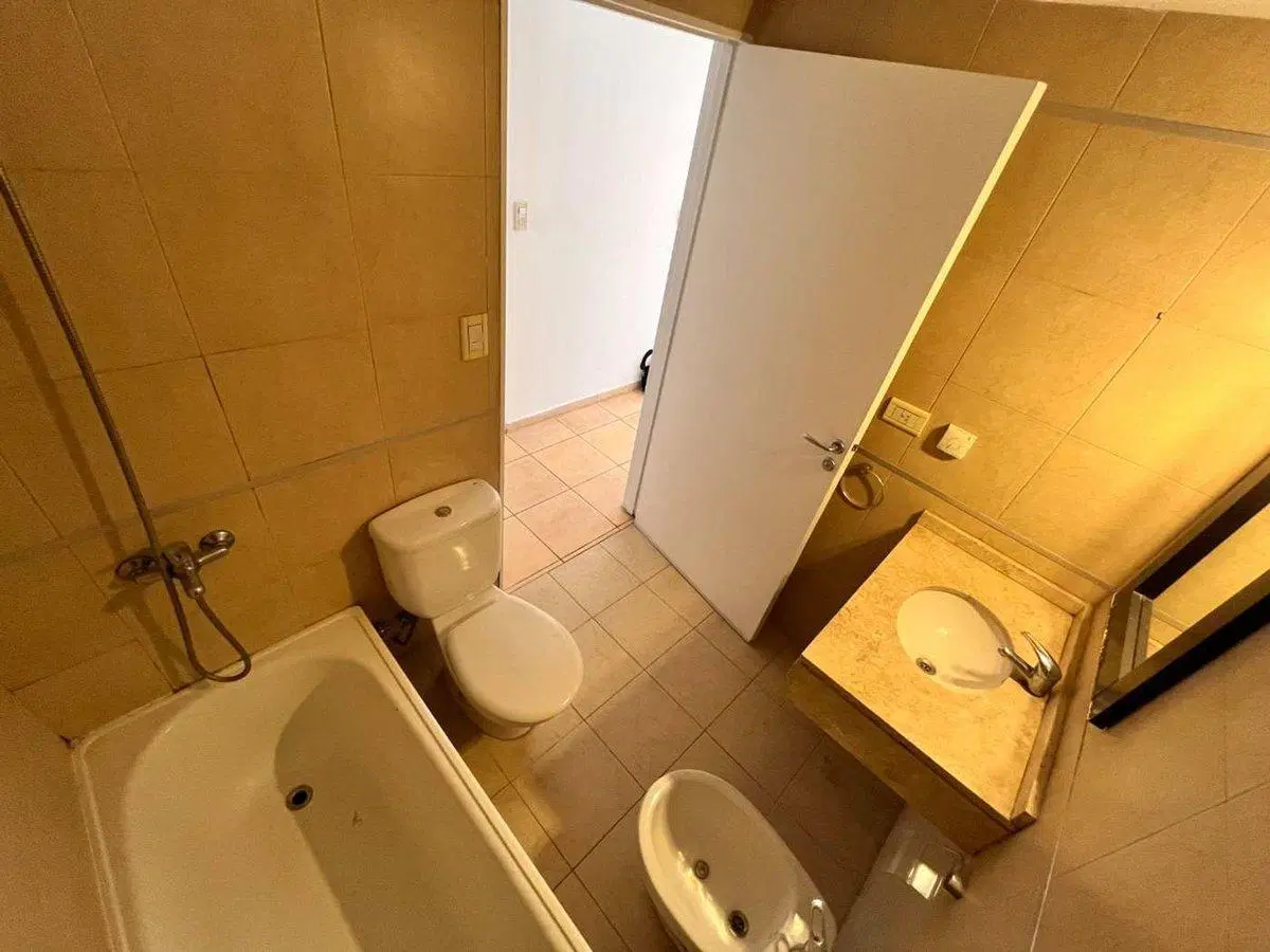 Departamento 3 amb. alquiler Caballito. Balcón 3
