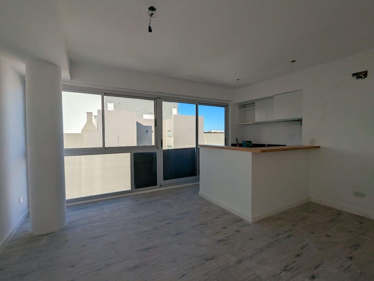 Foto de Departamento 2 ambiente venta San Cristobal balcon, imagen 2