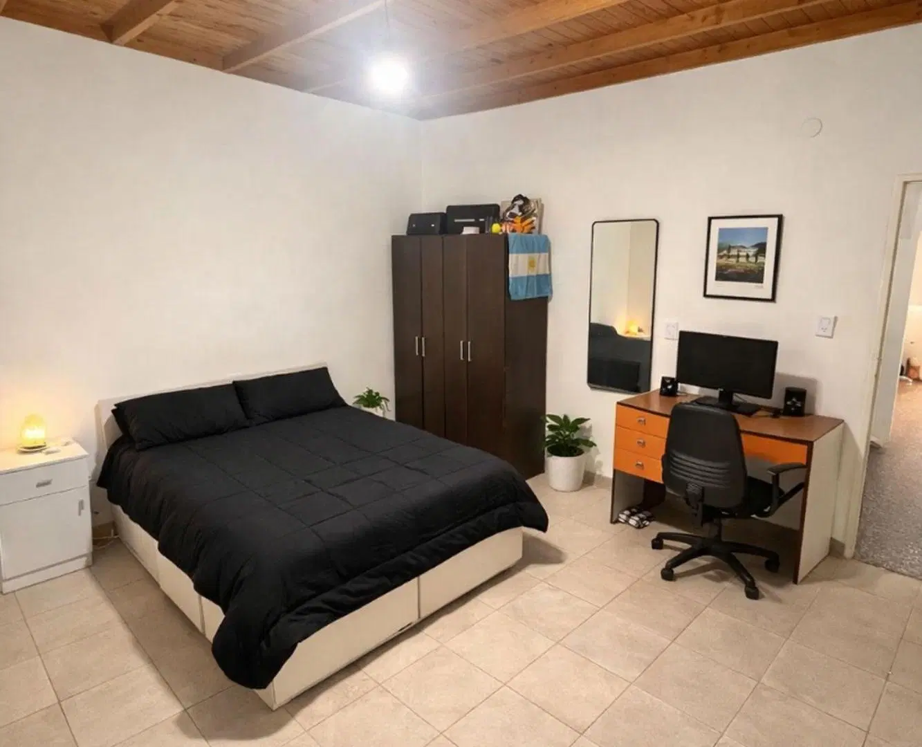 Venta casa 4 amb Jose L Suarez cochera fondo libre 2