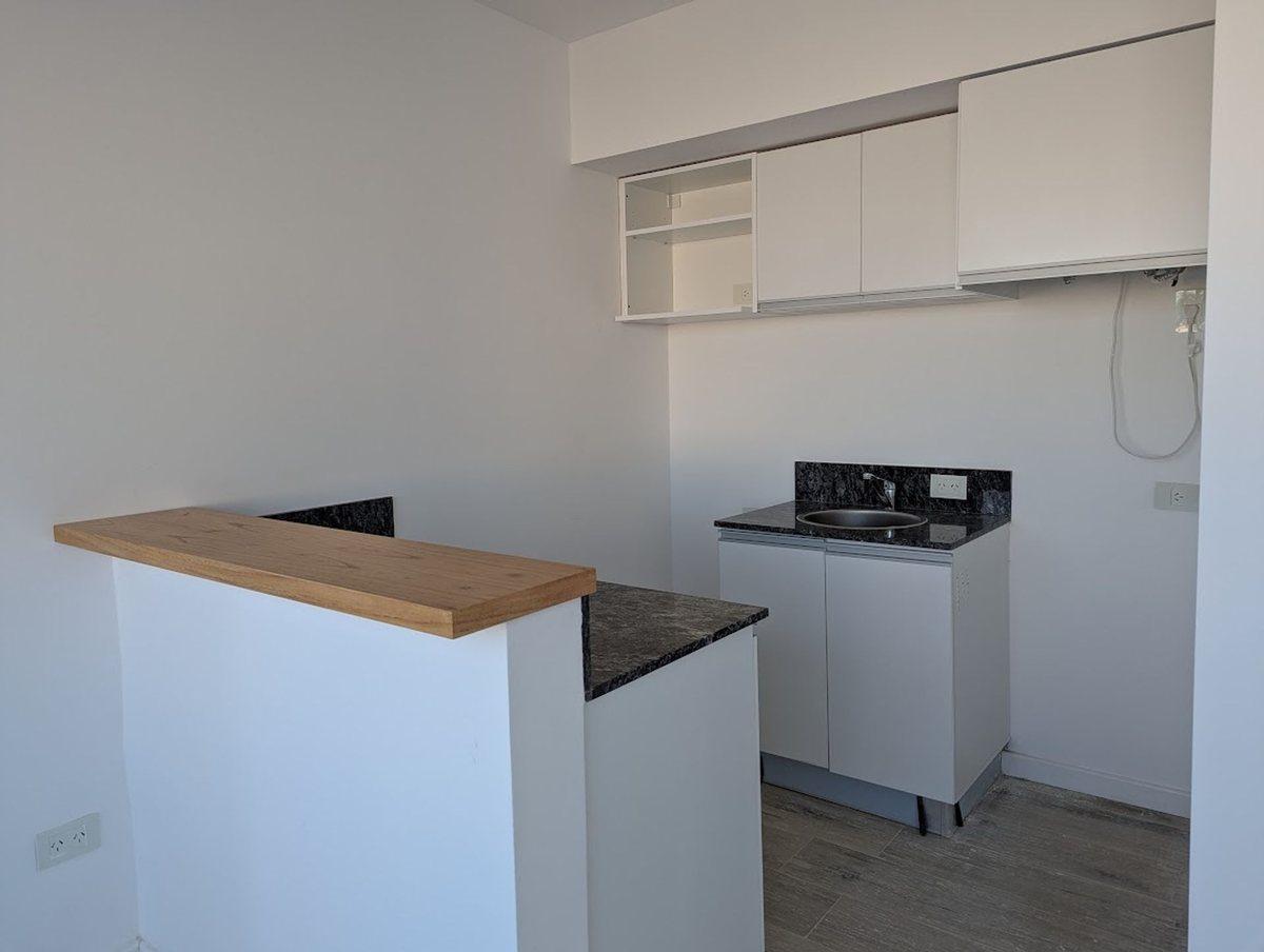 Foto de venta departamento 2 amb balcon terraza SCristobal, imagen 4