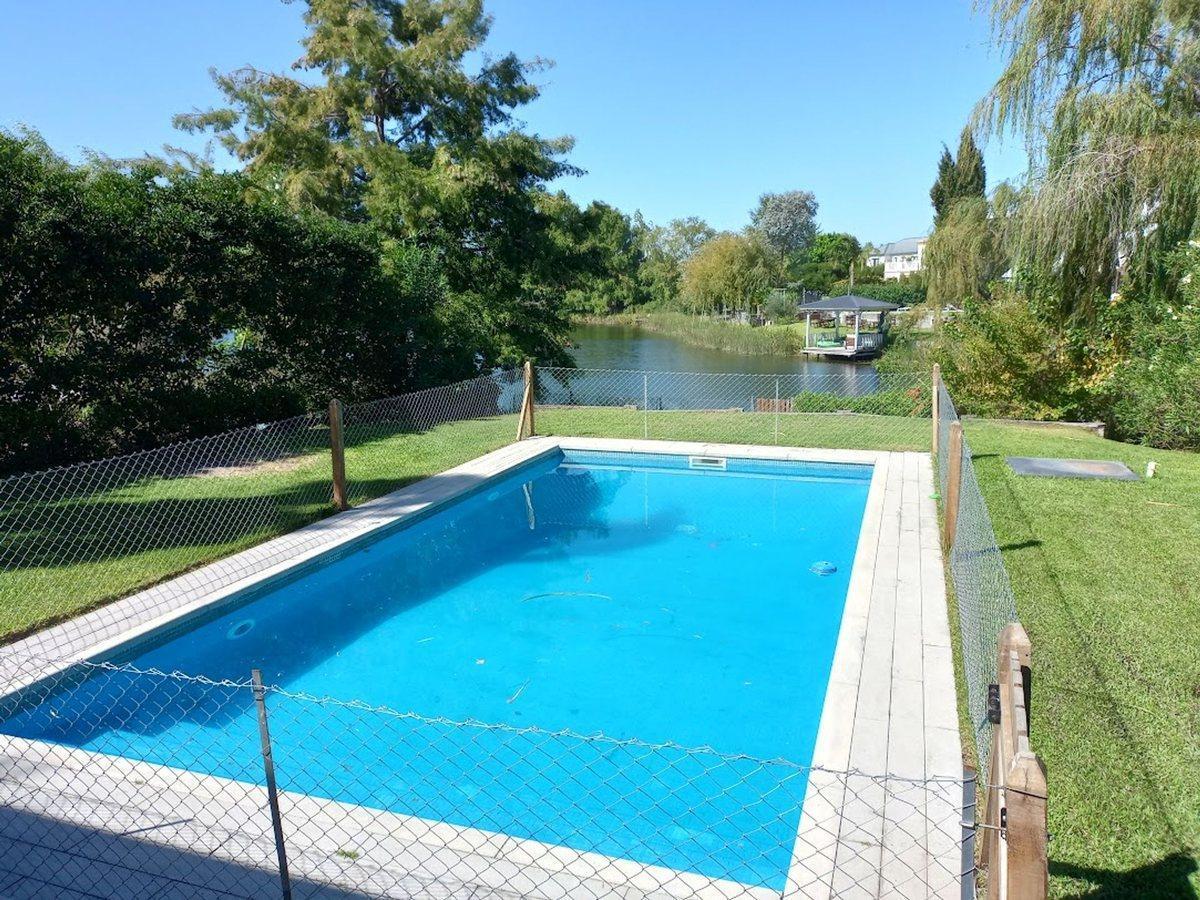Foto de Venta casa 7 ambiente nordelta Tigre laguna pileta, imagen 1