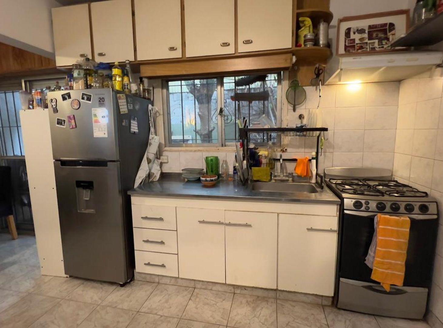 Foto de PH EN VENTA 3 AMBIENTES EN GARIN APTO CREDITO!, imagen 2