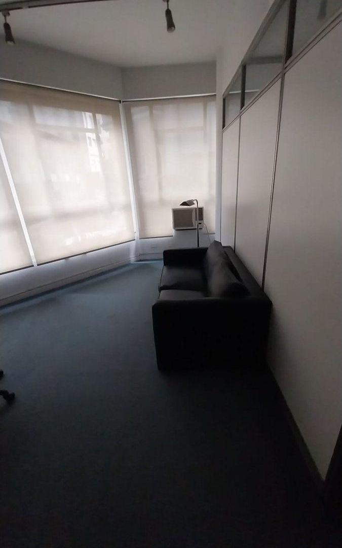 Foto de VENTA OFICINA AMOBLADA - MICROCENTRO - OPORTUNIDAD, imagen 3
