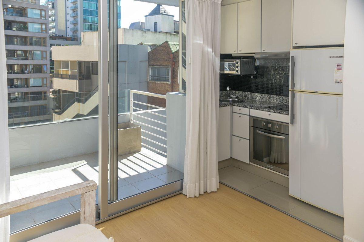 Foto de Alquiler Monoambiente c/balcon amoblado, imagen 1