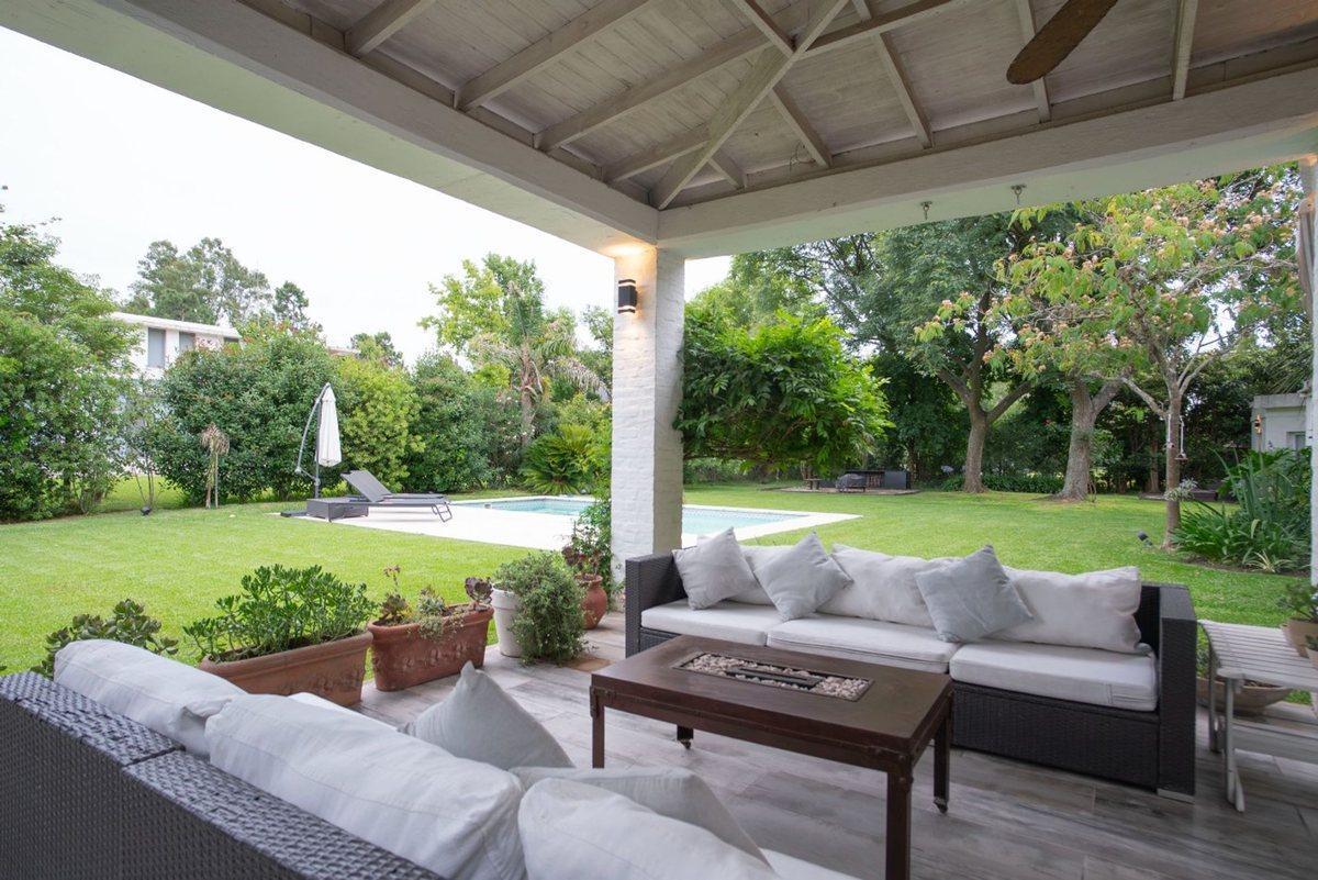 Foto de MAYLING PILAR CASA CON PILETA 4 DORMIT EN VENTA, imagen 5