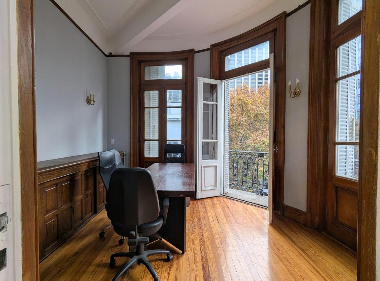 Foto de Venta oficina 2 ambientes San Nicolas balcon CABA, imagen 3