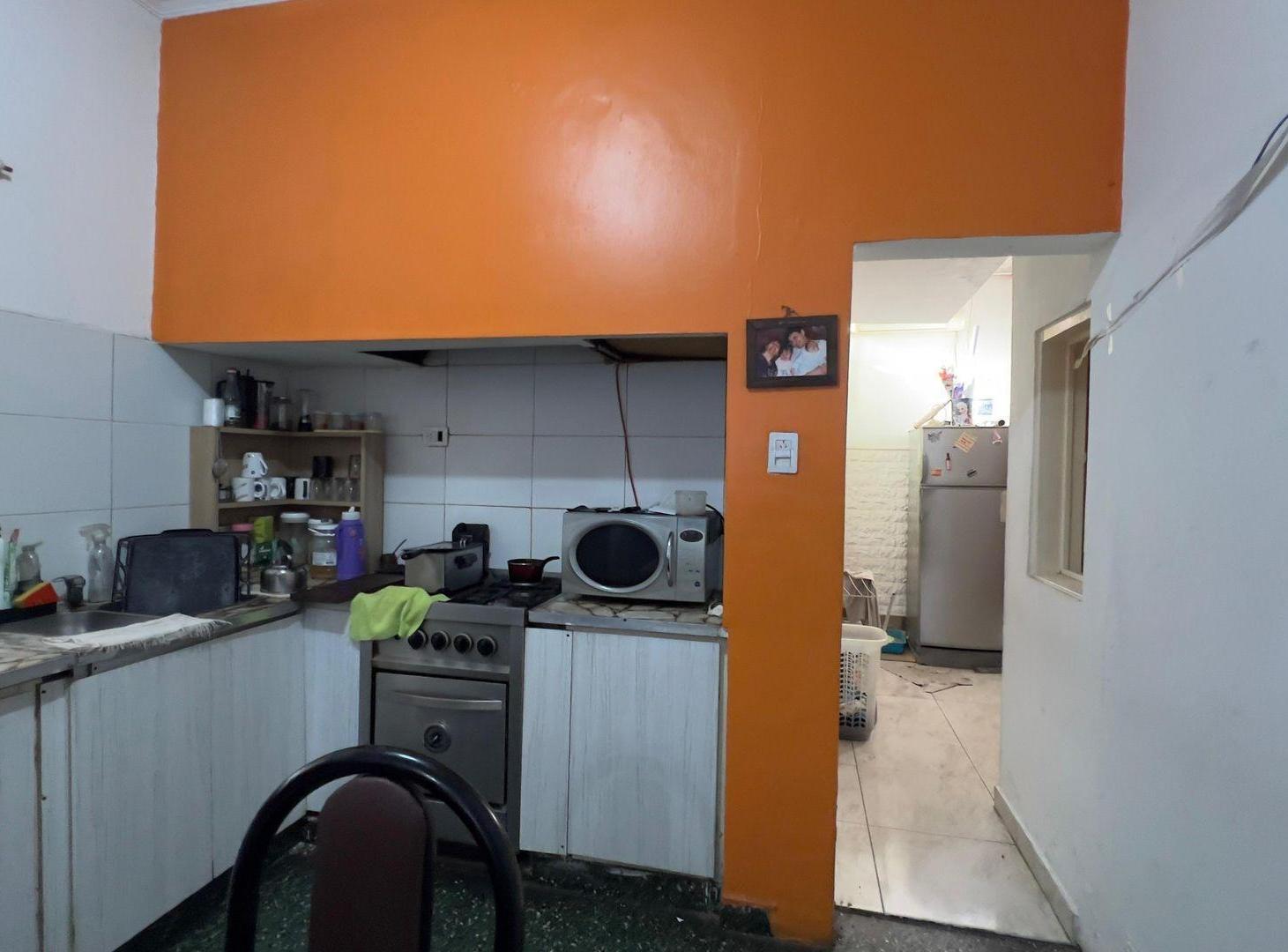 Foto de Venta Ph en Lomas del Mirador 4 amb. con Patio, imagen 1
