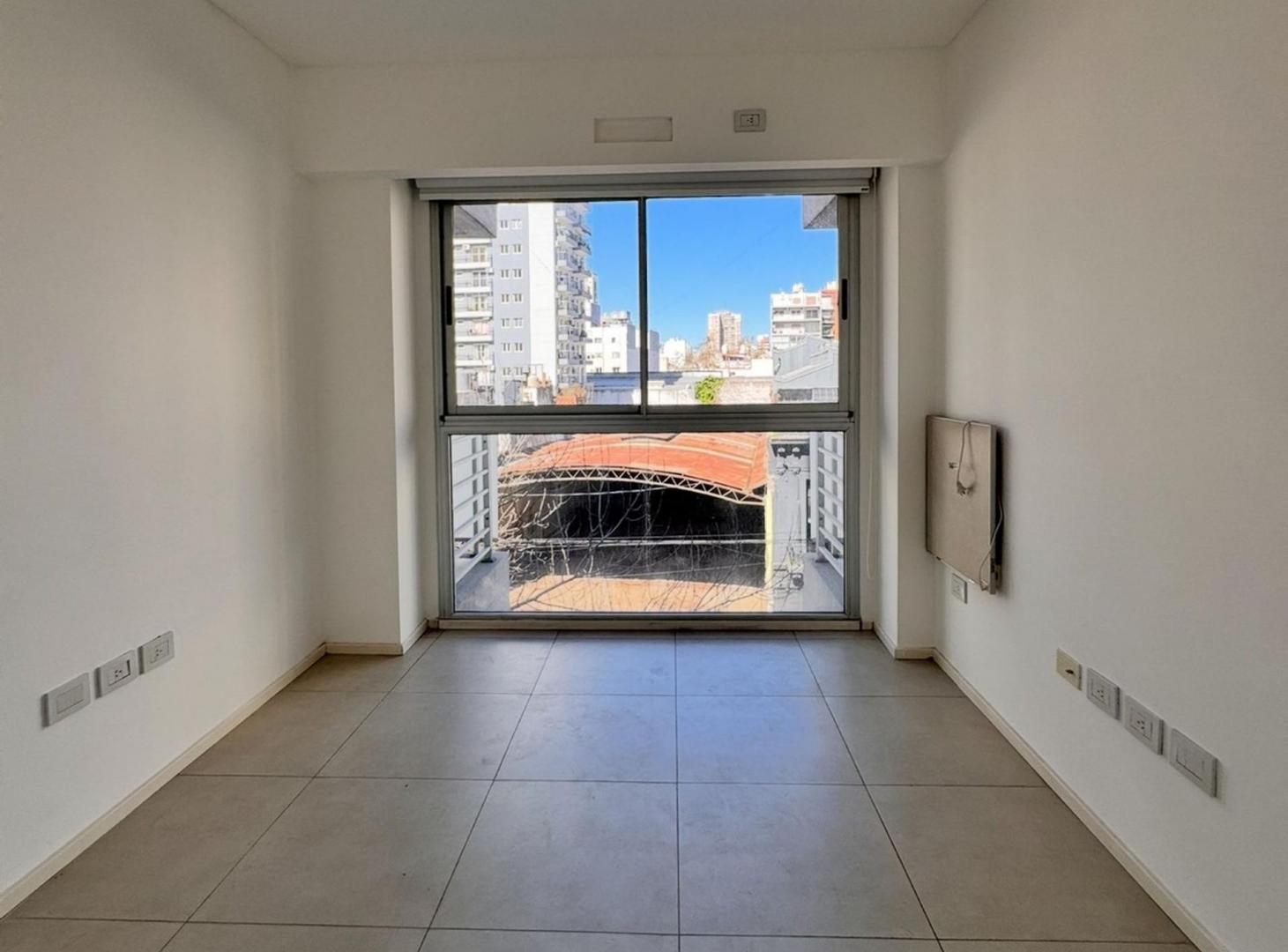 Foto de DEPARTAMENTO 2 AMBIENTES VENTA BALCÓN COCHERA AMEN, imagen 2