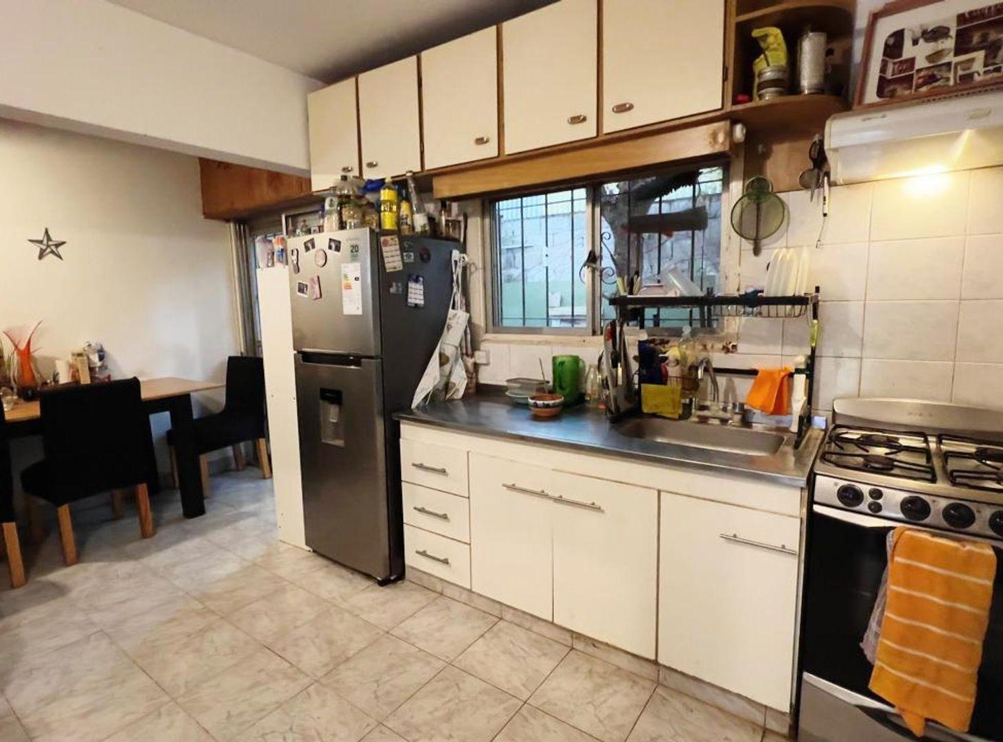 Foto de PH EN VENTA 3 AMBIENTES EN GARIN APTO CREDITO!, imagen 2