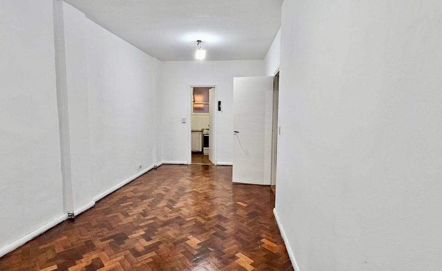 Foto de VENTA departamento 2 amb Apto prof Centro OBELISCO, imagen 4