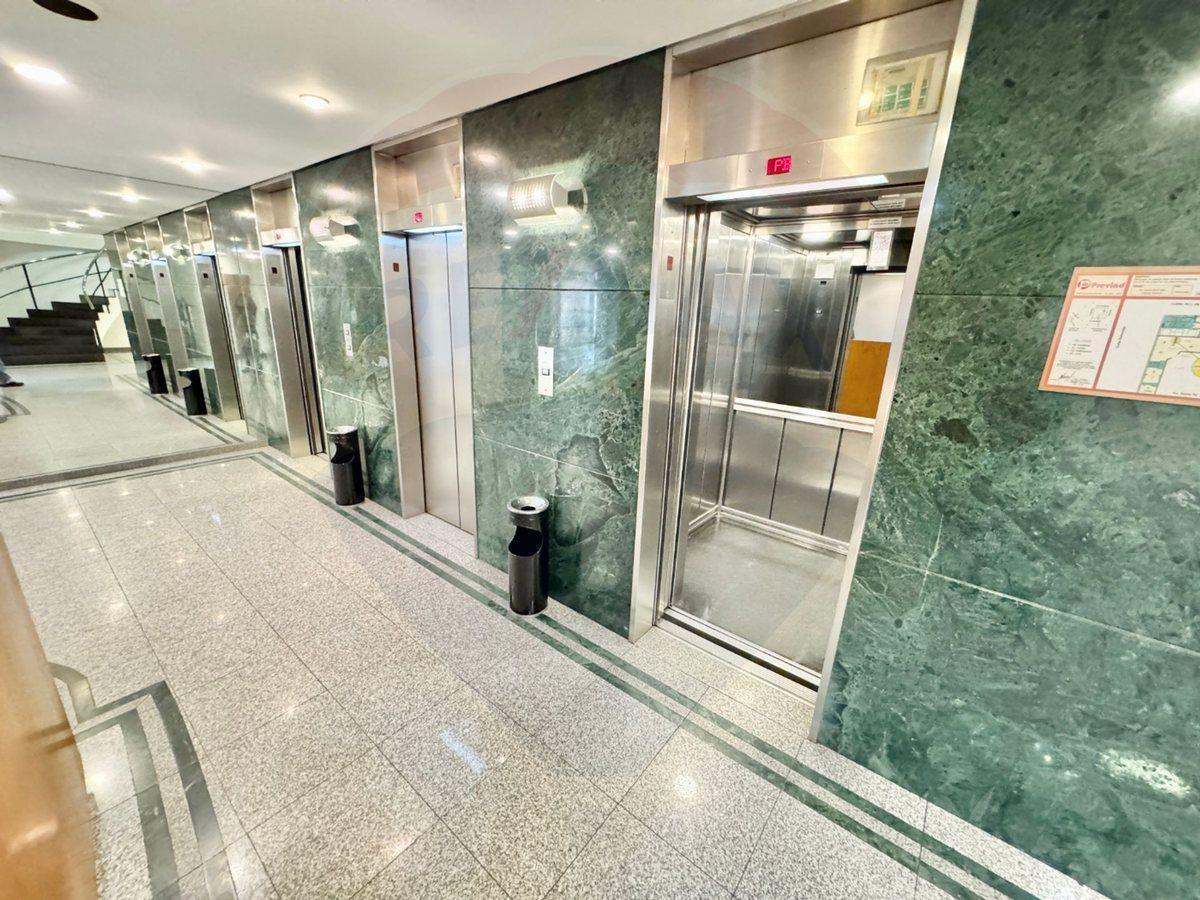 Foto de ALQUILER OFICINAS 450 mts con cocheras RETIRO CABA, imagen 3