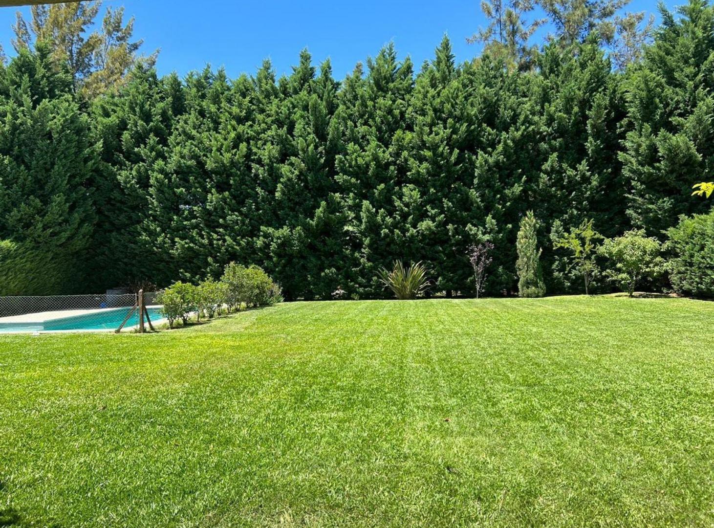 Foto de VENTA CASA EL ENCUENTRO CON PILETA, imagen 2