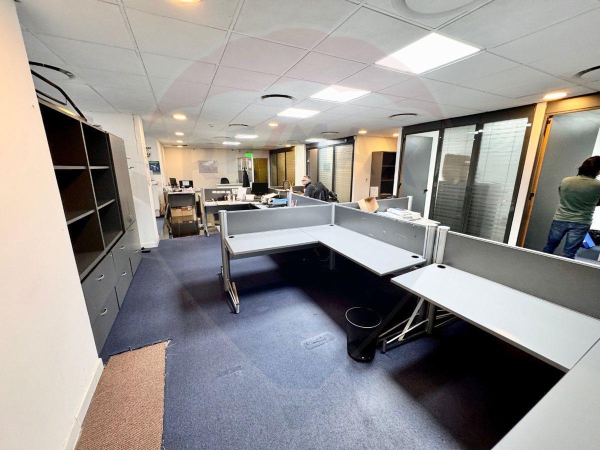 Foto de ALQUILER OFICINAS 450 mts con cocheras RETIRO CABA, imagen 1