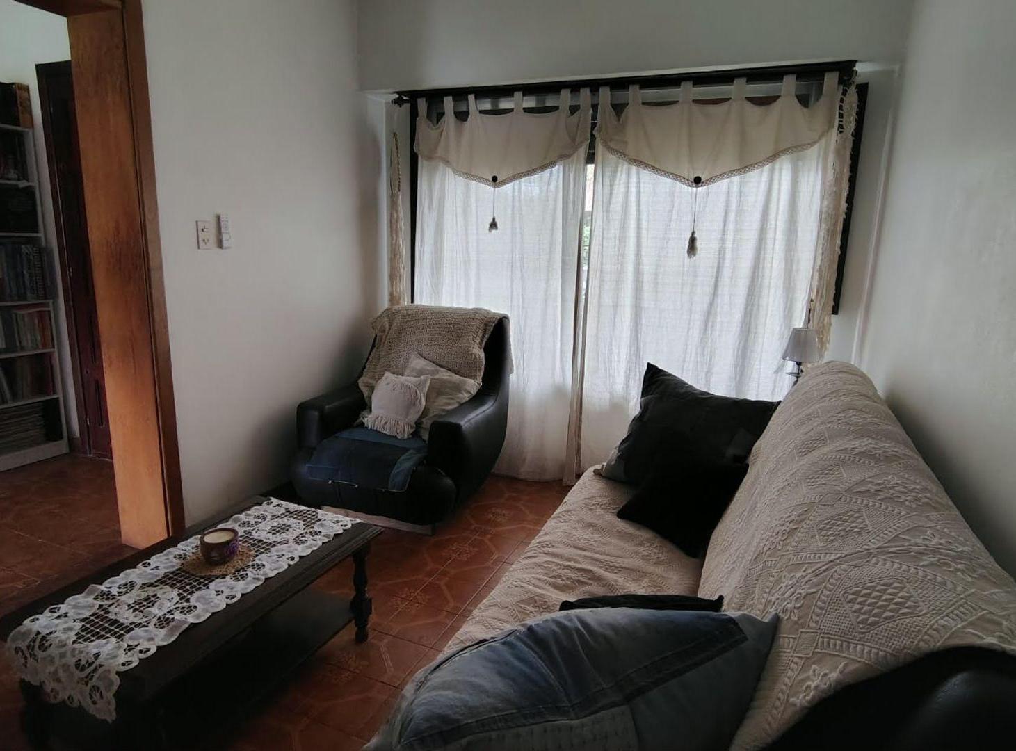 Foto de Casa en venta Beccar 4 amb. Apto Credito!!, imagen 5