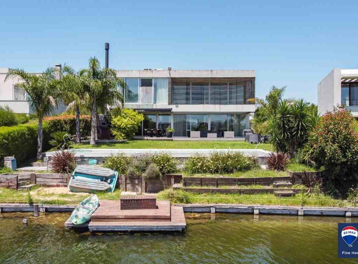 Foto de VENTA CASA AL AGUA LOS LAGOS NORDELTA, imagen 3