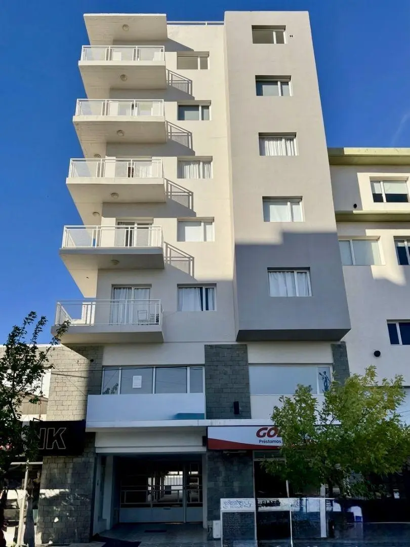 Departamento en alquiler | 2 dormitorios | Excelente luminosidad y vista abierta 1