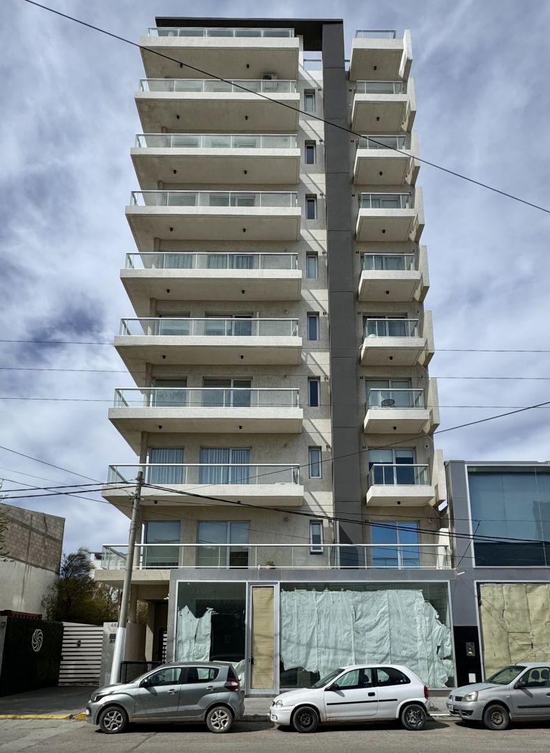 Foto de Departamento en alquiler ubicado sobre calle Belgrano al 464 con cochera, imagen 1