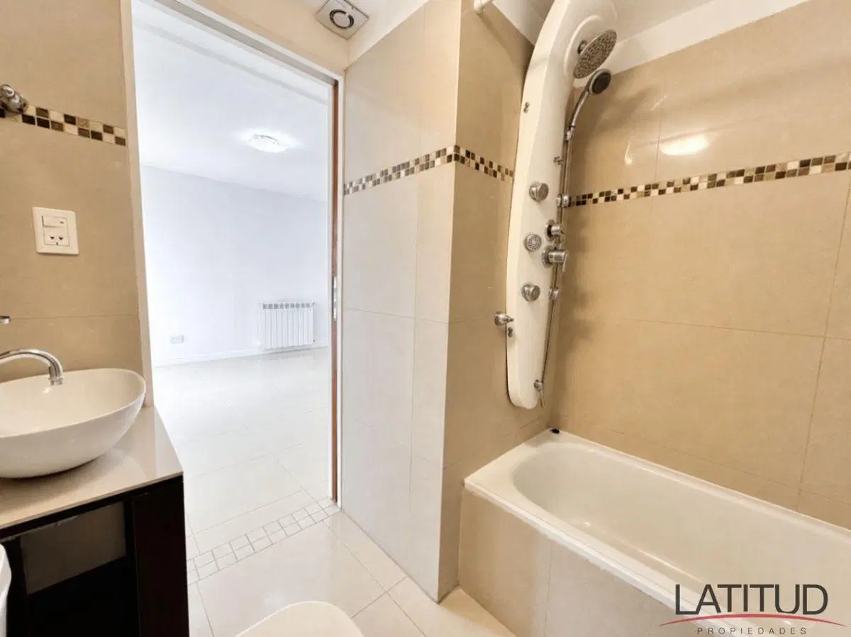 Departamento 2 ambientes sobre Alem 3215 en Venta 8
