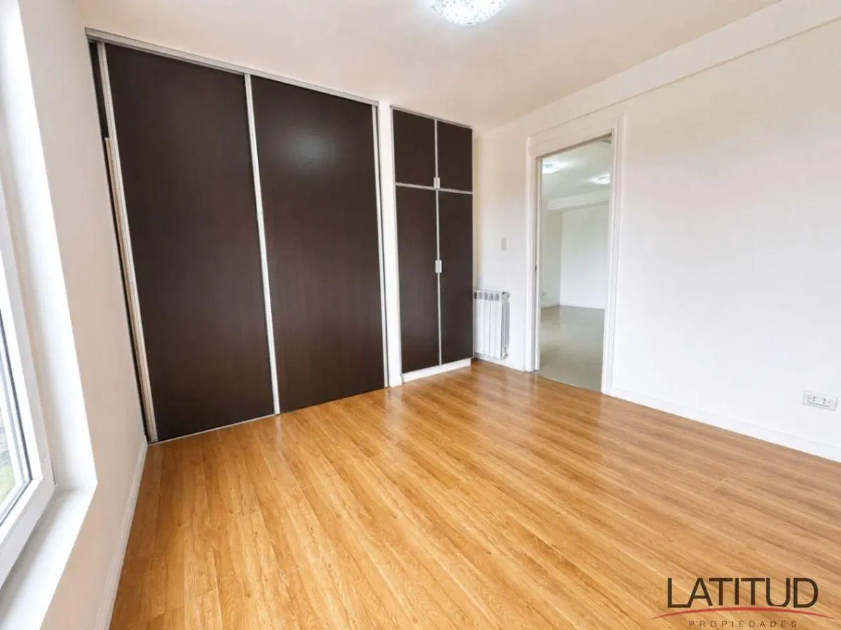 Departamento 2 ambientes sobre Alem 3215 en Venta 3