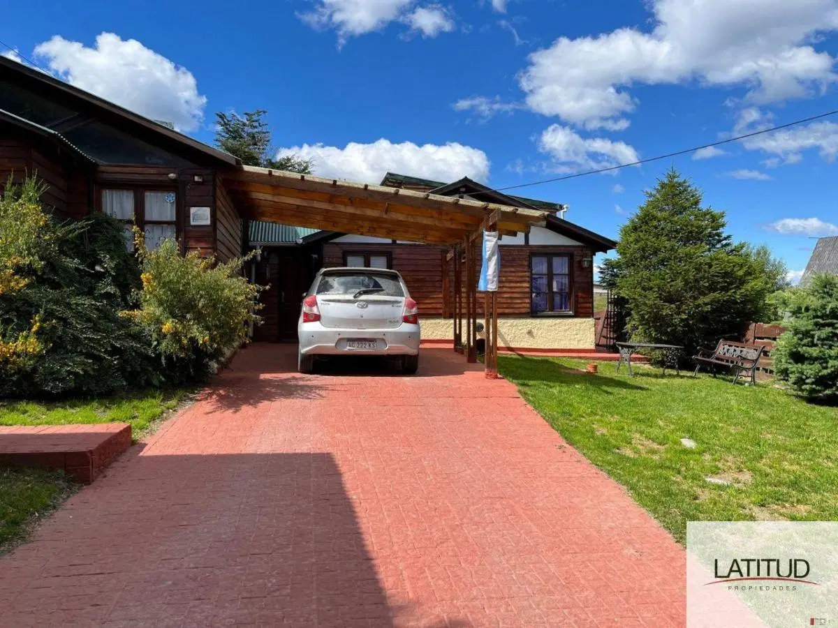 Casa + 2 departamentos en Hanis 847 a metros de la Av. Alem - En Venta 5