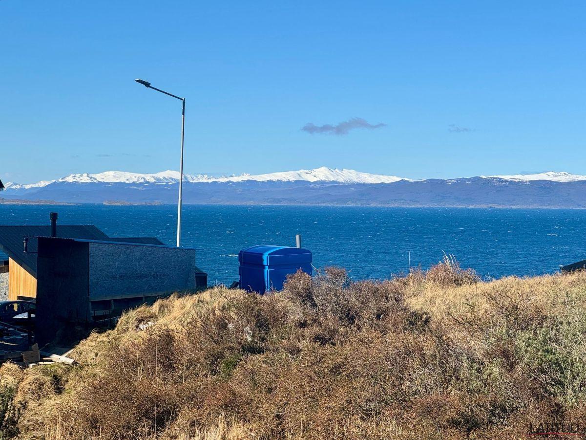 Foto de Lote en esquina de 600 m² con vista al Canal Beagle – Costa Susana, imagen 1