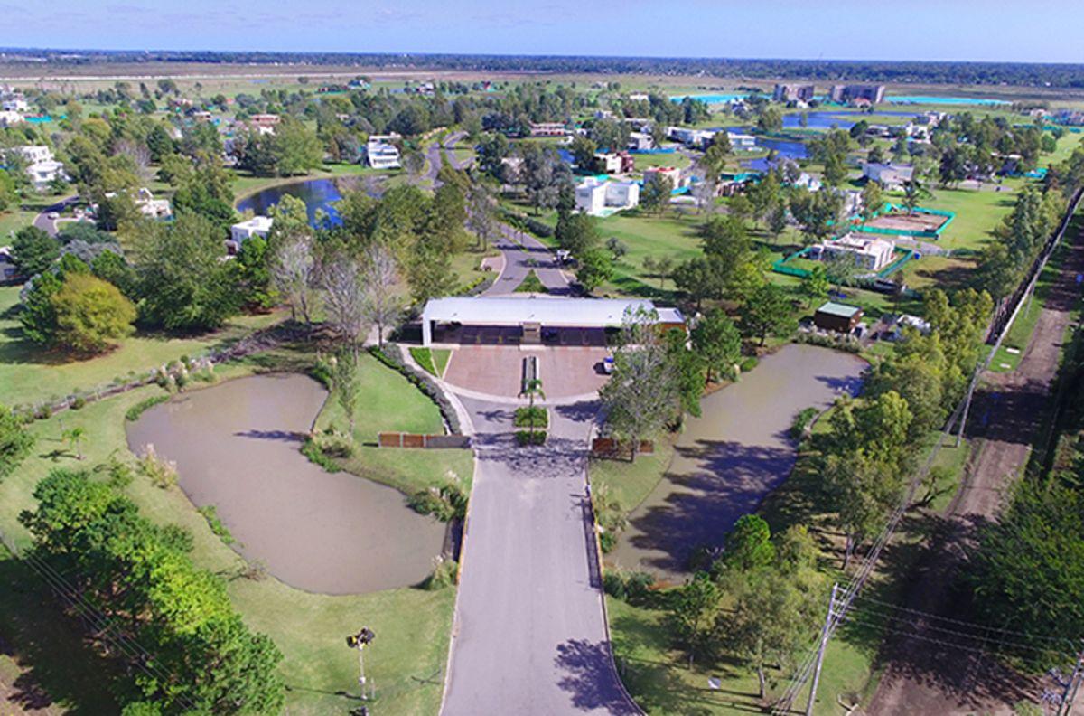 Lote en Venta Terralagos - Barrio Crystal