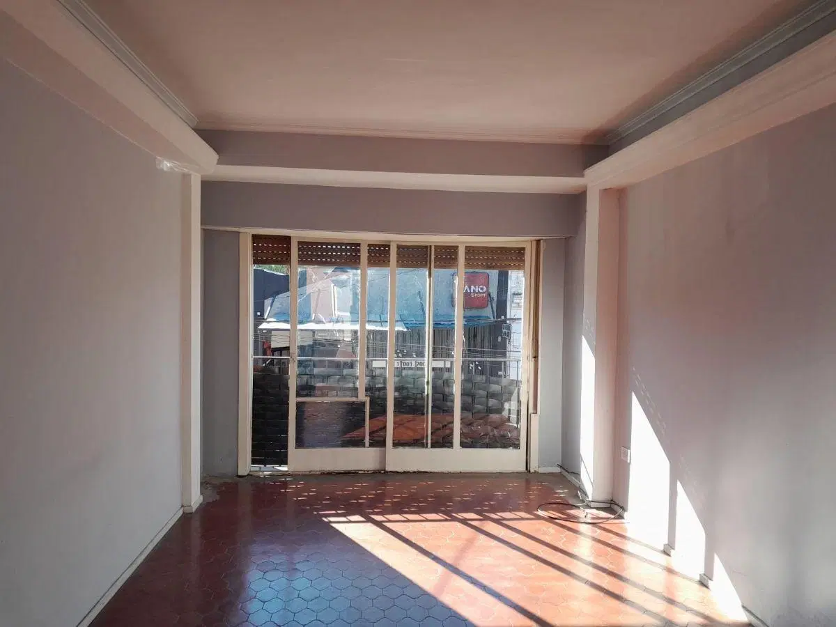 PH de 2 Amb en Lanús con Balcón y Patio 4
