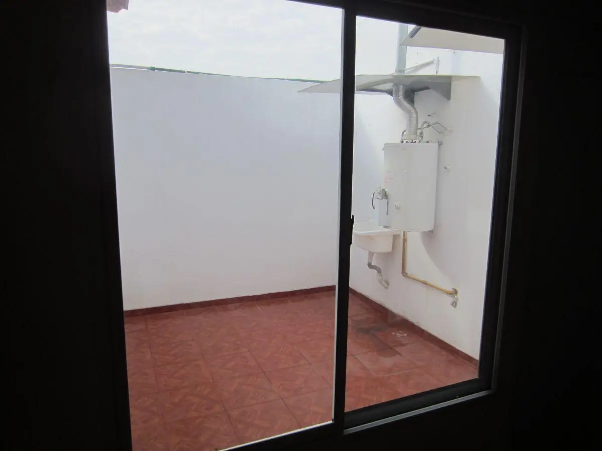 DEPARTAMENTO TIPO PH EN PLANTA ALTA CON PEQUEÑO PATIO 5