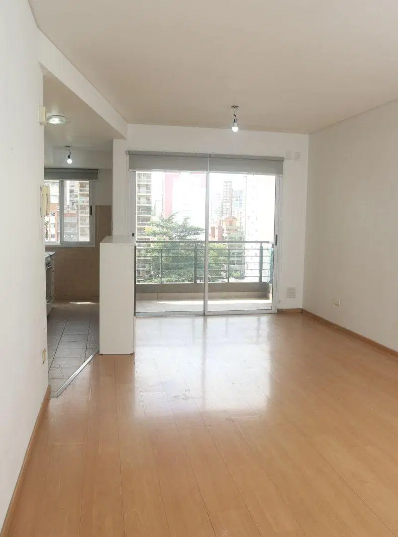 DEPARTAMENTO 2 AMBIENTES CON COCHERA 5