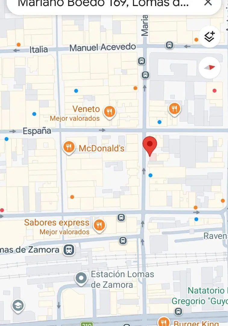 AMPLIO LOCAL COMERCIAL EN PLENO CENTRO DE LOMAS 1