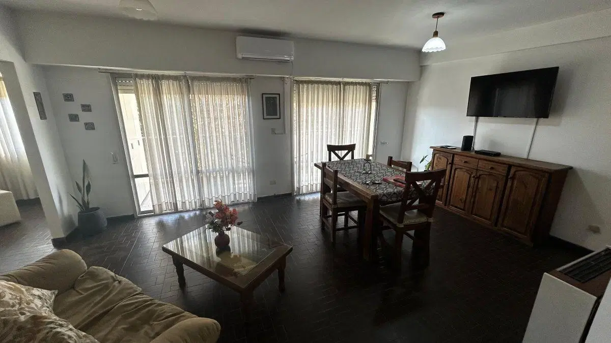 Departamento de 3 dormitorios en B° El Manzanar 5