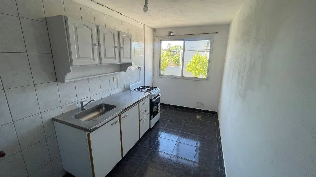 Departamento en alquiler de 1 dormitorio con cochera cubierta 5