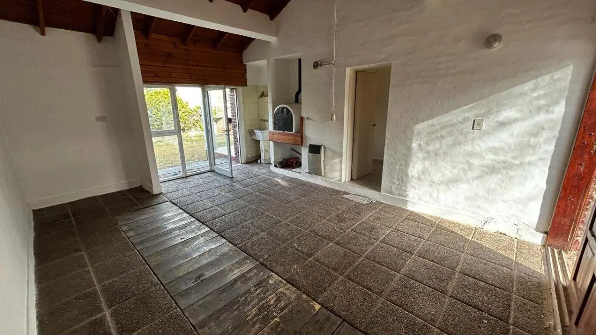Casa en VENTA de 3 dormitorios en Barrio El Manzanar 5