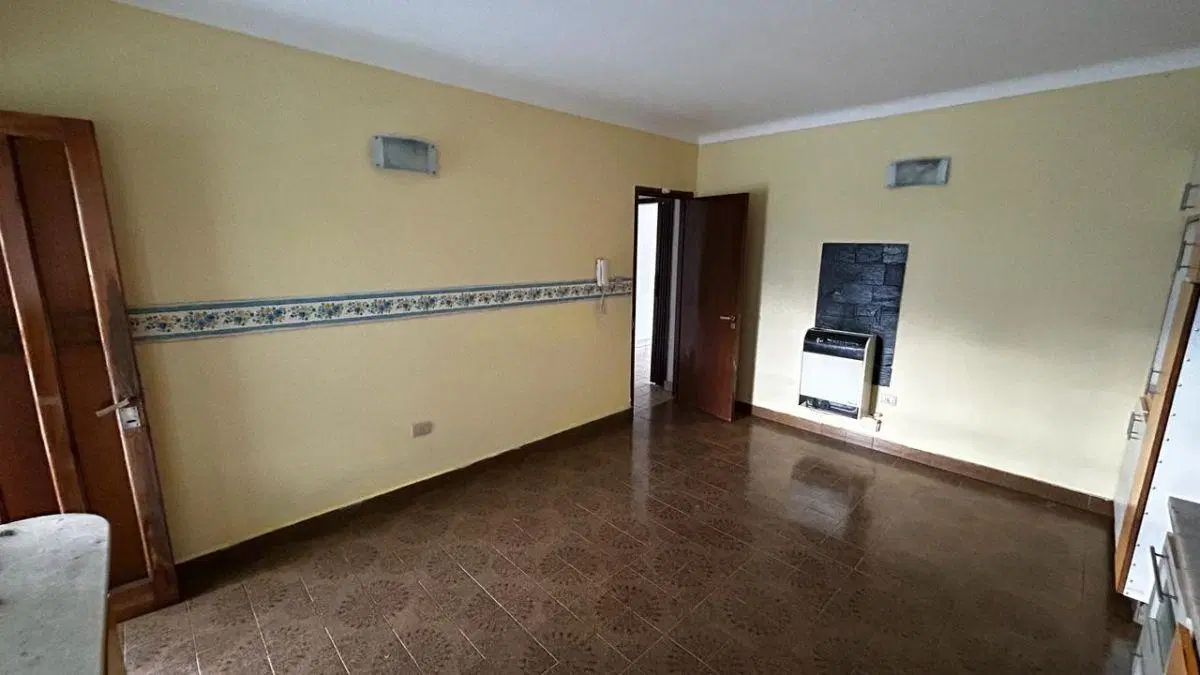 Departamento en alquiler en planta alta de 3 dormitorios sin cochera 5