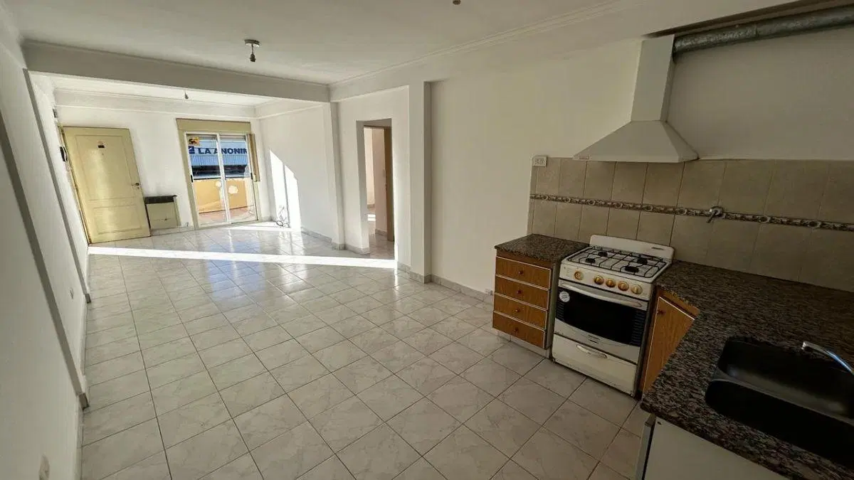 departamento de 2 dormitorios en alquiler con terraza y balcon 1