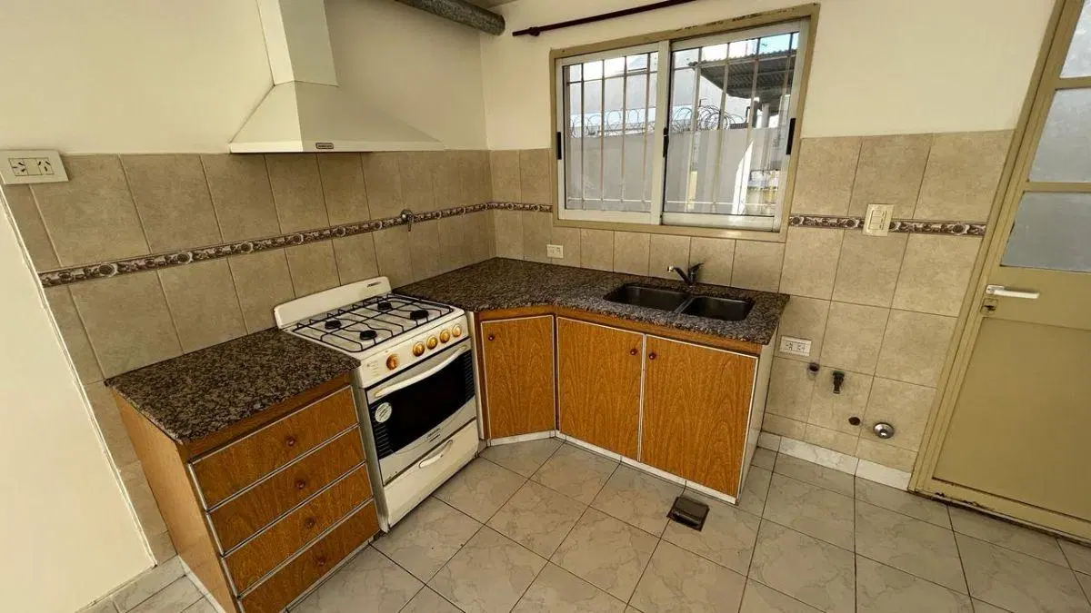 departamento de 2 dormitorios en alquiler con terraza y balcon 4